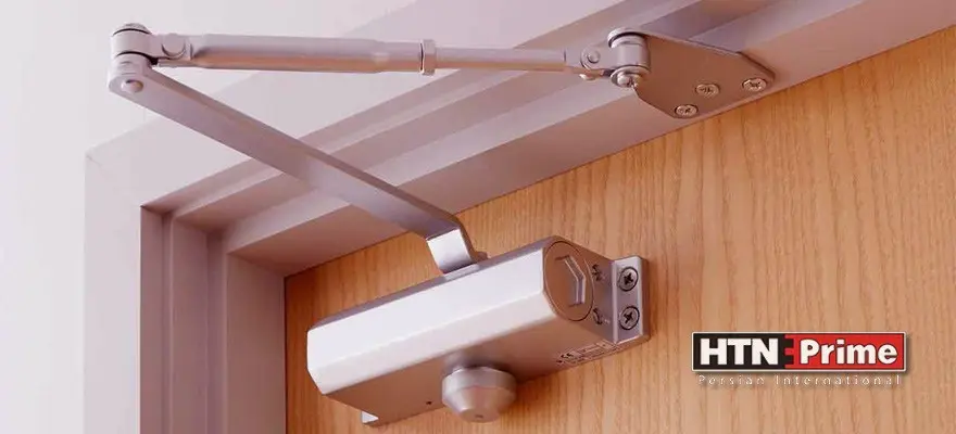 advantages of using a door closer