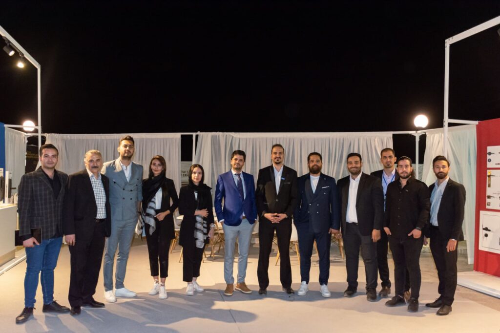 عکس نمایشگاه